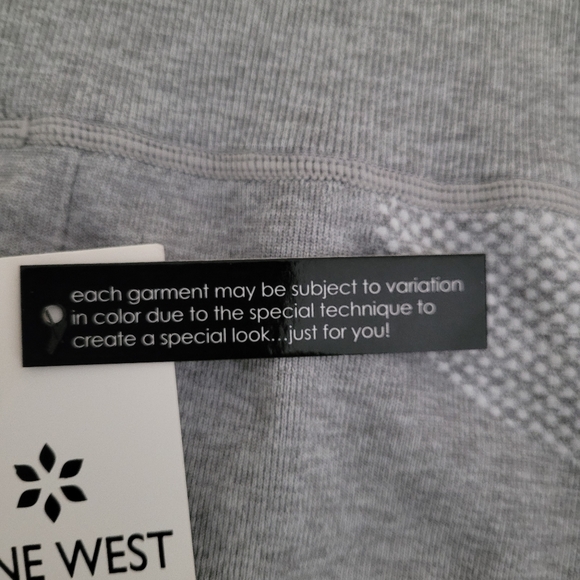 Nine West Women's Active. - Picture 3 of 11